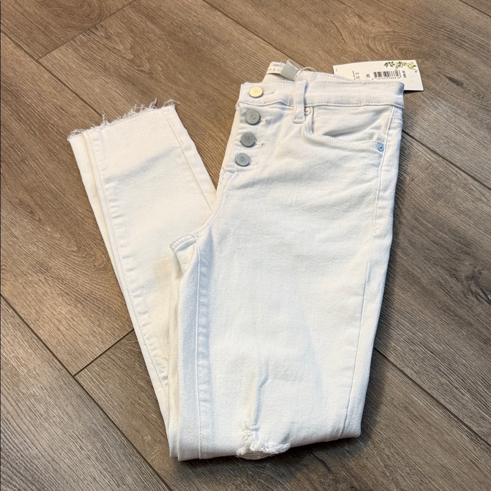 Chelsea & Violet High-Waisted Skinny Jeans